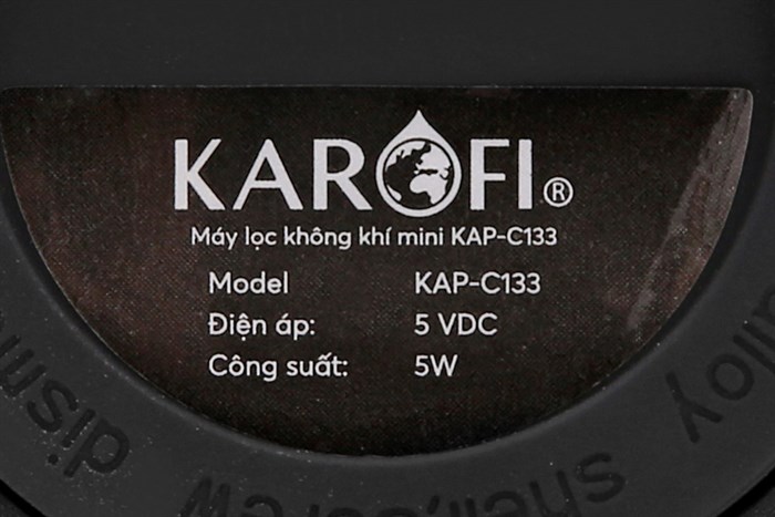 Máy lọc không khí mini Karofi KAP-C133 Màu Đen