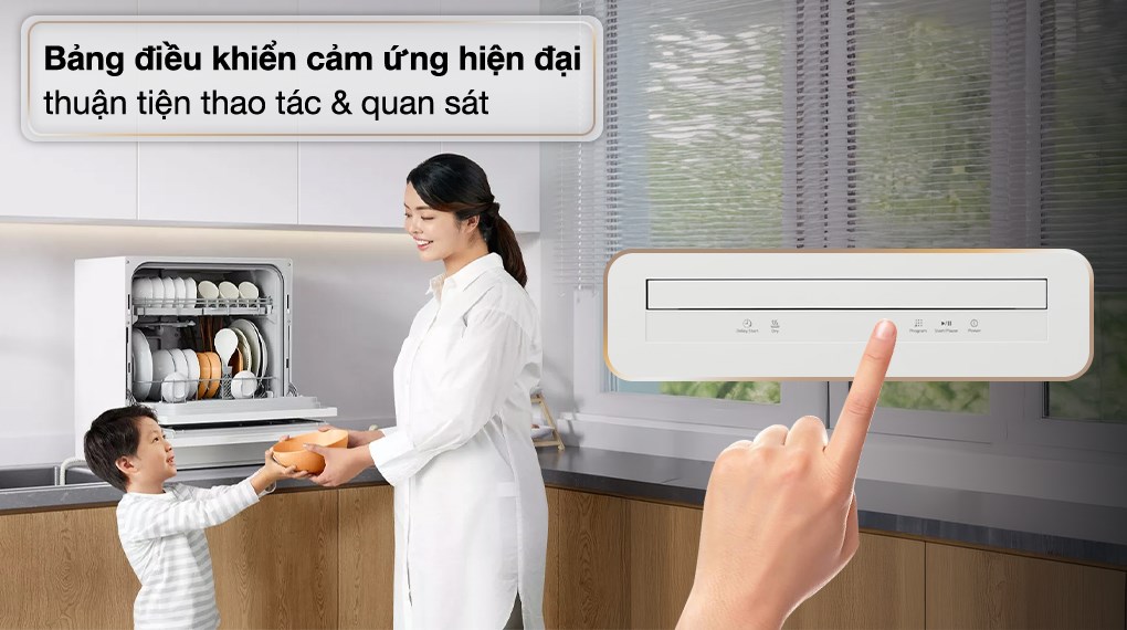 Máy rửa chén mini Panasonic NP-TH1WEVN