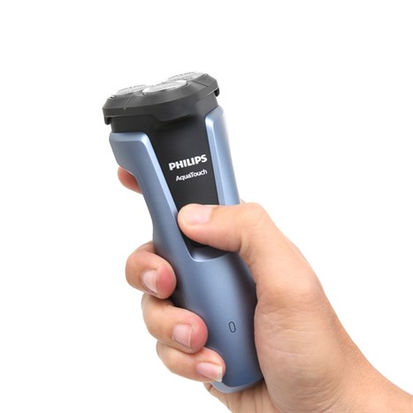 Máy cạo râu khô và ướt Philips S1070 Màu Đen - Xanh lá