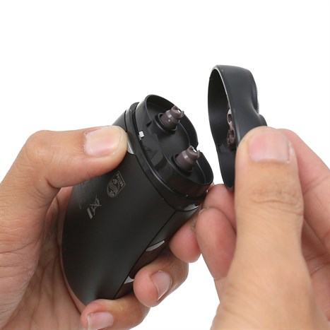 Máy cạo râu khô Philips PQ206 - Màu đen đỏ Màu Đỏ