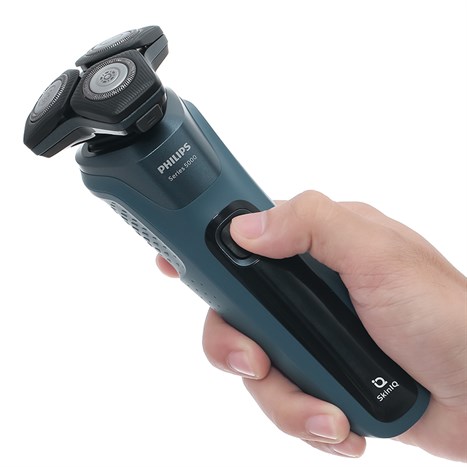 Máy cạo râu khô và ướt Philips S5582/20 Màu Đen/Xanh