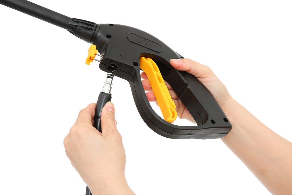 Máy phun xịt rửa áp lực cao Tolsen 79588 1400W Màu Đen - Vàng
