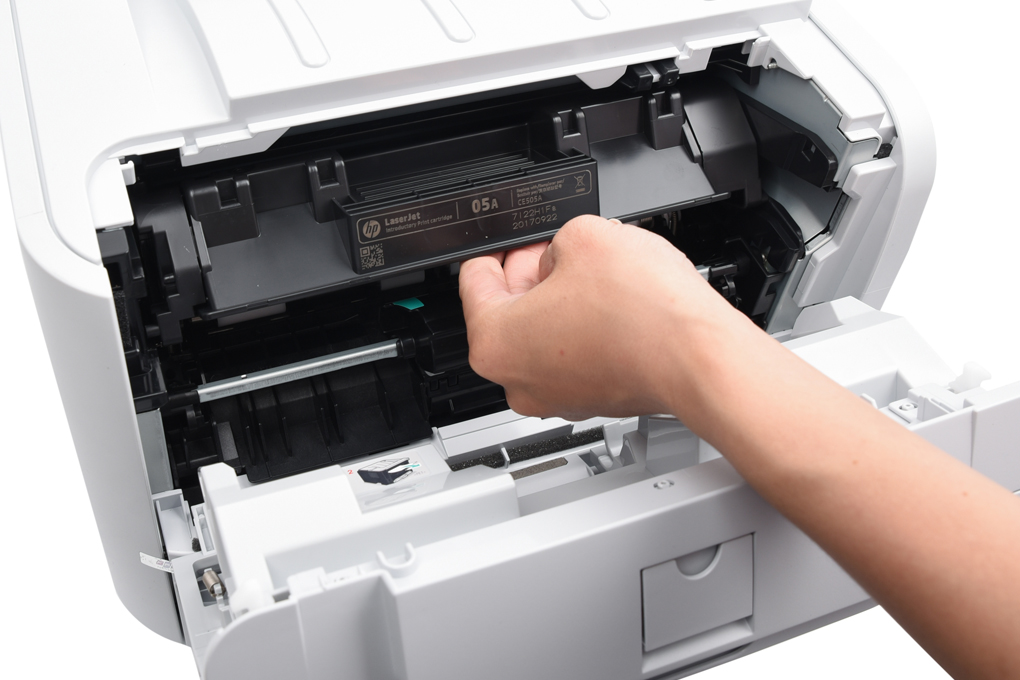 Máy in laser HP P2035 Màu Trắng