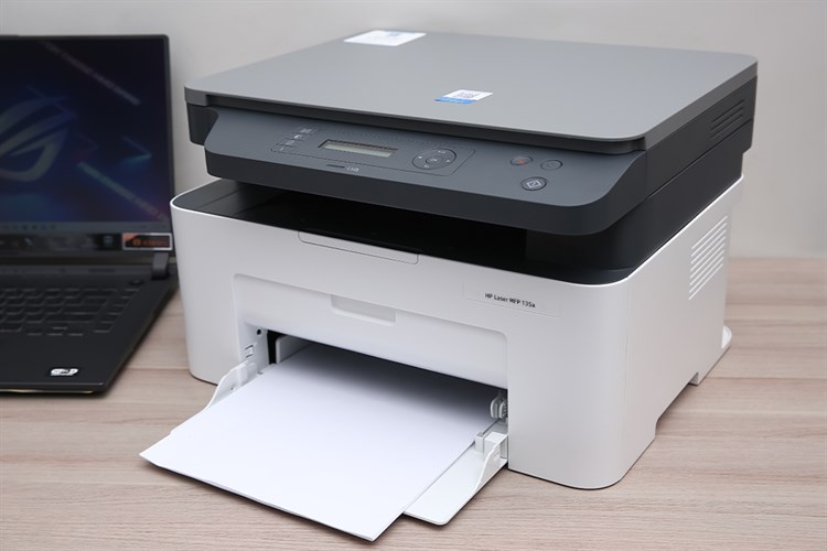 Máy in laser trắng đen đa năng HP LaserJet MFP 135a (4ZB82A) Màu Trắng