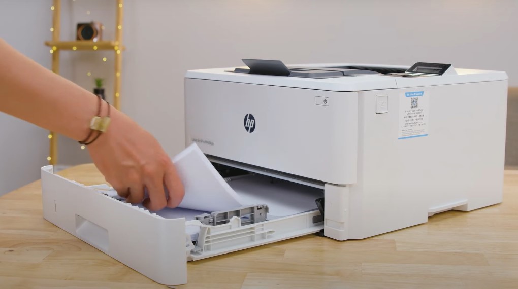 Máy in Laser trắng đen HP LaserJet Pro M404dn (W1A53A) - Khay đựng giấy