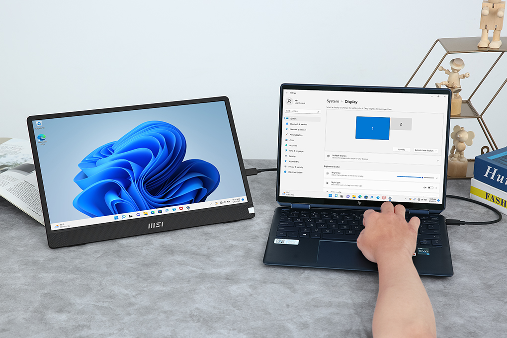 Màn hình di động MSI Pro MP161 15.6 inch FHD/IPS/60Hz/4ms/HDMI/TypeC Màu Xám
