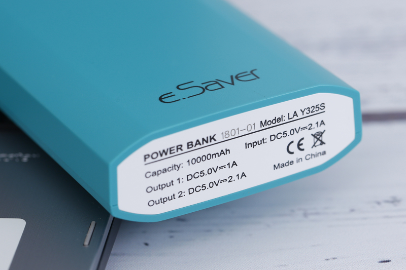 Pin sạc dự phòng 10.000 mAh eSaver LA Y325S Màu Xanh ngọc