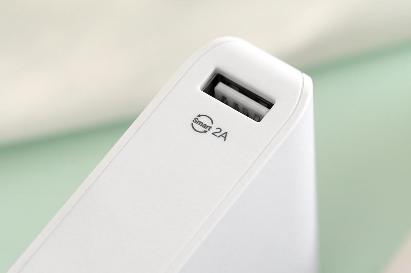 Pin sạc dự phòng 10.000 mAh AVA TS-D151 Màu Trắng