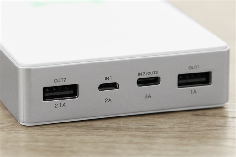 Pin sạc dự phòng 10.000 mAh Type C Xmobile Gram 4 Dull Dog Màu Xanh lá