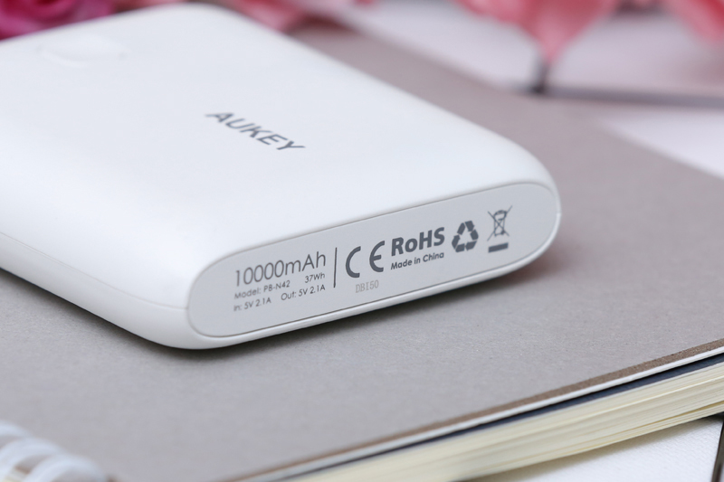 Pin sạc dự phòng 10.000 mAh AUKEY PB-N42 Màu Trắng