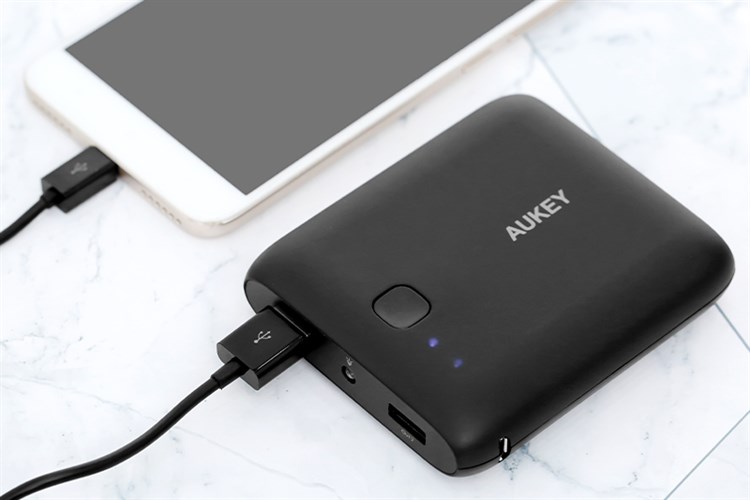 Pin sạc dự phòng 10.000 mAh AUKEY PB-N42 Màu Đen