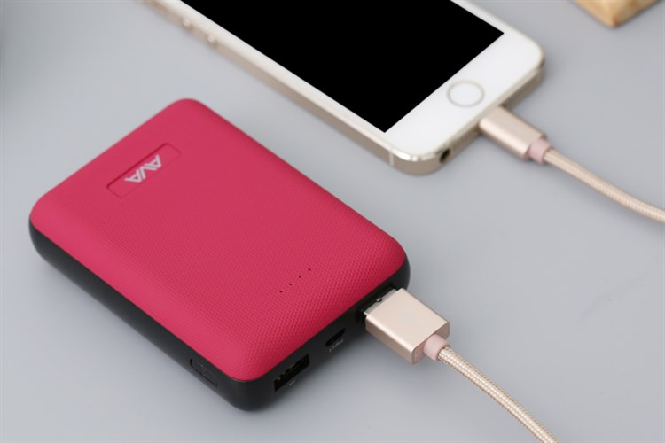 Pin sạc dự phòng Polymer 10.000 mAh AVA PA W11 Màu Đen - Đỏ