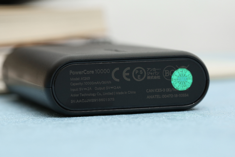 Pin sạc dự phòng 10.000 mAh Anker PowerCore A1263 Màu Đen