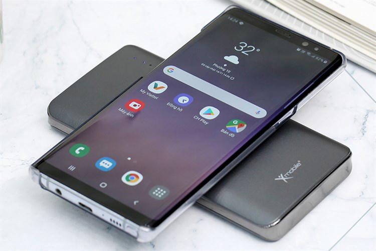 Pin sạc dự phòng Polymer 10.000mAh không dây Type C PD QC3.0 18W Xmobile P66D Màu Xám