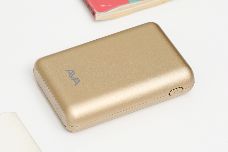 Pin sạc dự phòng 7.500 mAh AVA LA 10K-1 Màu Vàng đồng