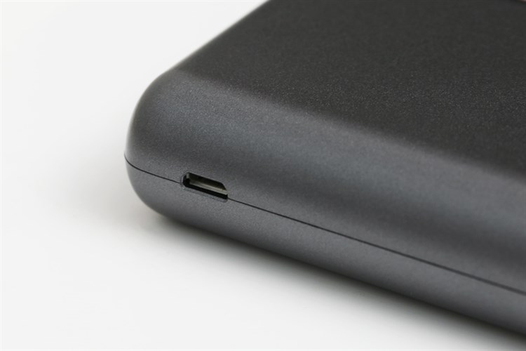 Pin sạc dự phòng 7.500 mAh AVA LA 10K-1 Màu Xám