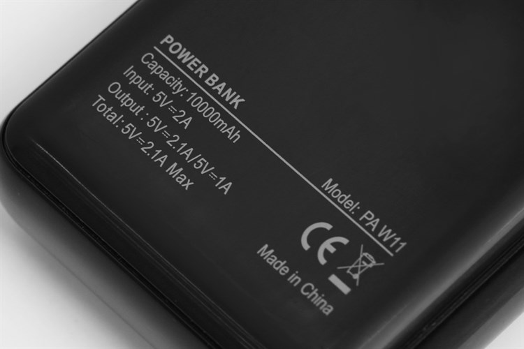 Pin sạc dự phòng Polymer 10.000mAh AVA PA W11 X Màu Đen