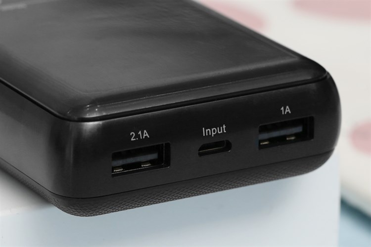 Pin sạc dự phòng Polymer 10.000mAh AVA PA W11 X Màu Đen