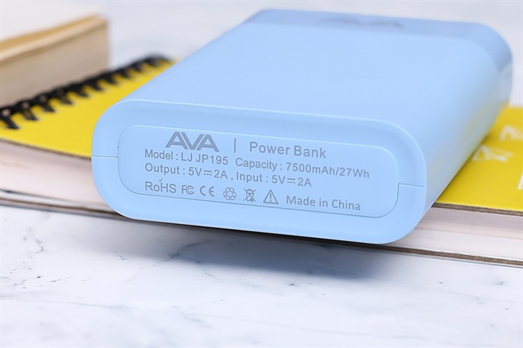 Pin sạc dự phòng 7.500 mAh 10W AVA LJ JP195 Màu Xanh Dương