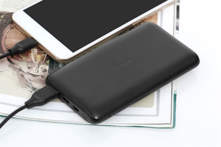 Pin sạc dự phòng Polymer 10.000 mAh Type C AUKEY PB-XN10 Màu Đen