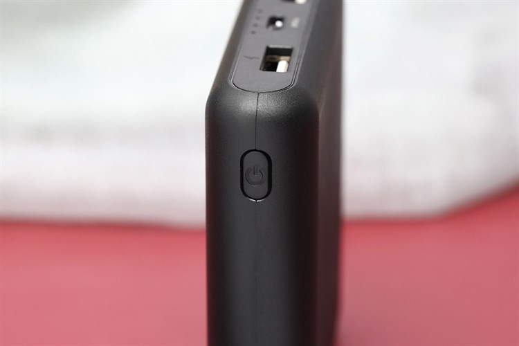 Pin sạc dự phòng 10.000 mAh 10.5W AVA LA Y65 Màu Đen