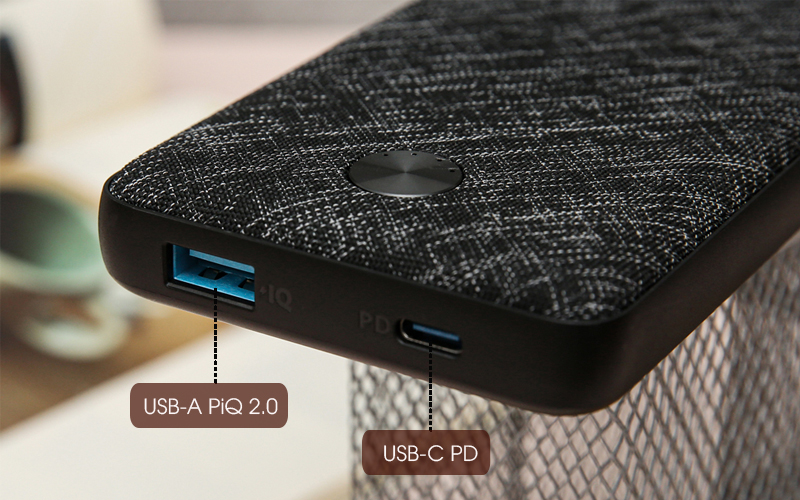 2 cổng sạc thông dụng - Pin sạc dự phòng Polymer 20.000mAh Type C PowerCore Essential PD Anker A1281 Fabric Đen