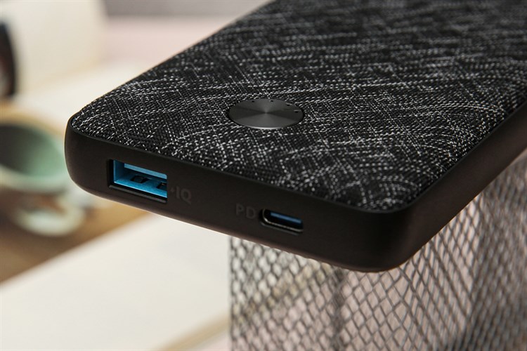 Pin sạc dự phòng Polymer 20.000 mAh Type C PD Anker PowerCore Essential A1281 Fabric Màu Đen