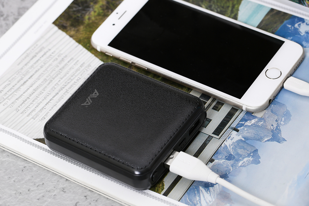 Pin sạc dự phòng 7500 mAh 10W AVA DS004 Màu Đen