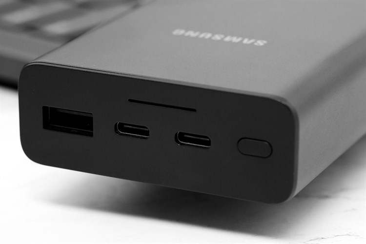 Pin sạc dự phòng 20.000 mAh Type C PD 25W Samsung EB-P5300 Màu Đen
