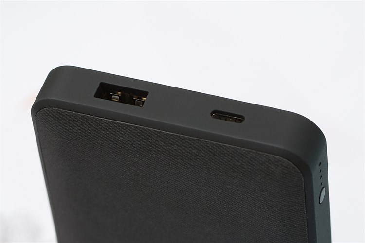 Pin sạc dự phòng Polymer 10.000 mAh Type C PD Mophie Powerstation XL Màu Đen