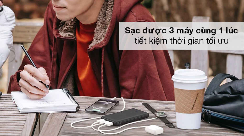 Pin sạc dự phòng Polymer 10.000 mAh Type C 15W PD Belkin Pocket Power BPB011 Đen - Chia sẻ sạc dự phòng với mọi người thoải mái khi sạc được 3 máy cùng 1 lúc