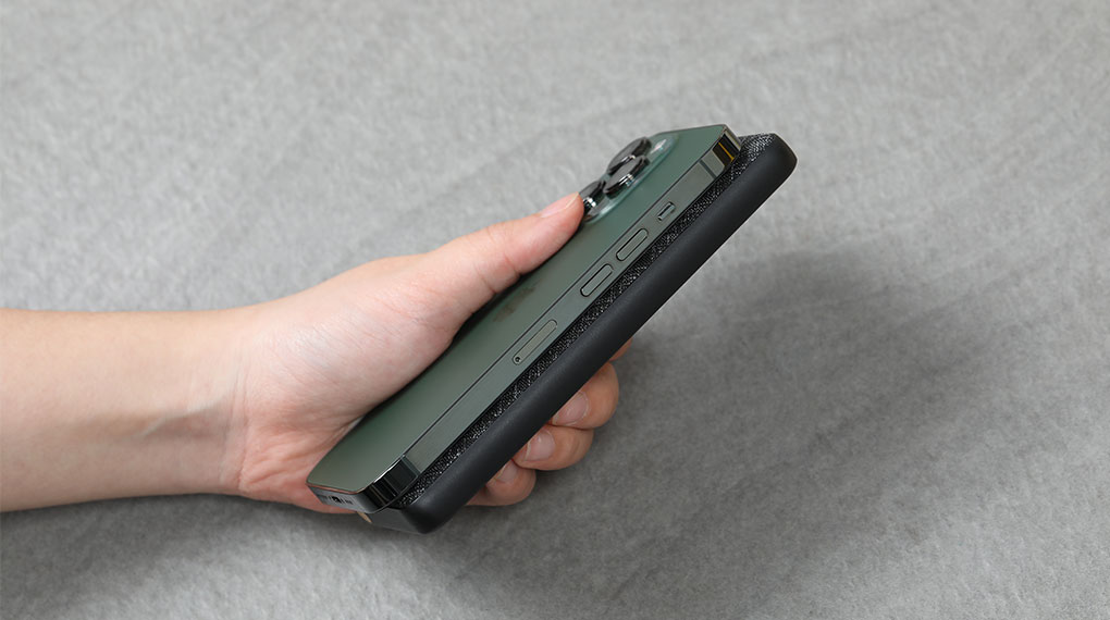 Pin sạc dự phòng Polymer 10000mAh Type C PD 20W Anker PowerCore Slim A1244 - Thiết kế bo cong các góc cạnh