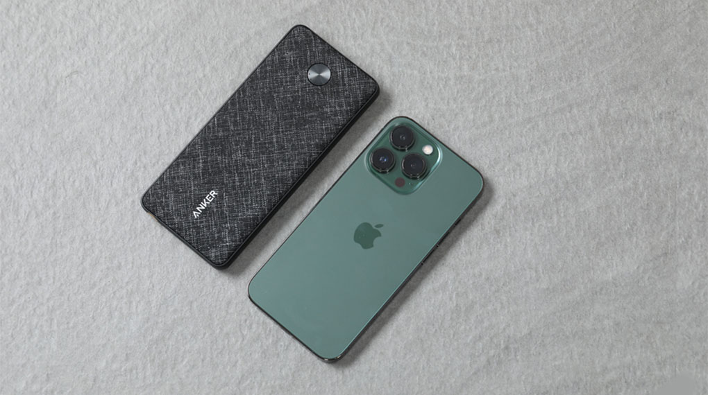 Pin sạc dự phòng Polymer 10000mAh Type C PD 20W Anker PowerCore Slim A1244 - Trọng lượng nhẹ, chất liệu chống trầy