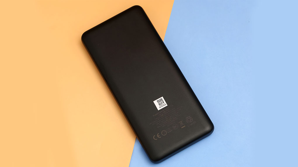 Pin sạc dự phòng Polymer 10000mAh Type C PD 20W Anker PowerCore Slim A1244 - Được trang bị cổng vào Type-C