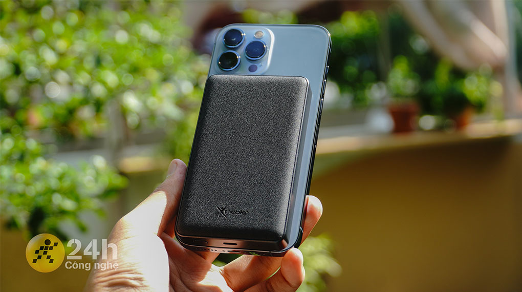 Pin sạc dự phòng không dây Xmobile PowerLite P181P - Hỗ trợ công nghệ sạc không dây Magnetic tiện lợi