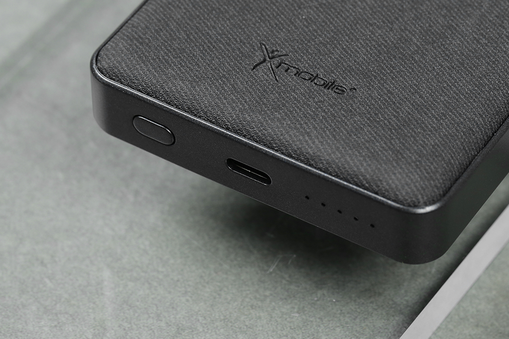 Pin sạc dự phòng Polymer 10000mAh không dây Magnetic Type C PD 20W Xmobile PowerLite P181P Màu Đen