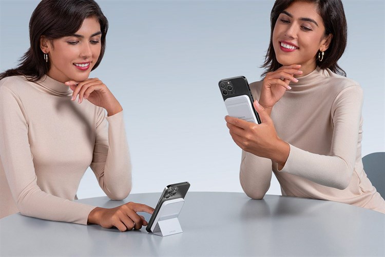 Pin sạc dự phòng Polymer 5000mAh không dây Magnetic Type C 12W Anker MagGo A1611 Màu Trắng