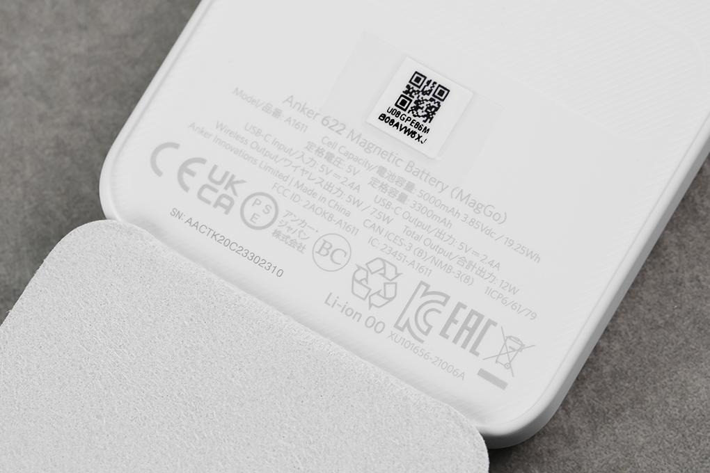 Pin sạc dự phòng Polymer 5000mAh không dây Magnetic Type C 12W Anker MagGo A1611 Màu Trắng