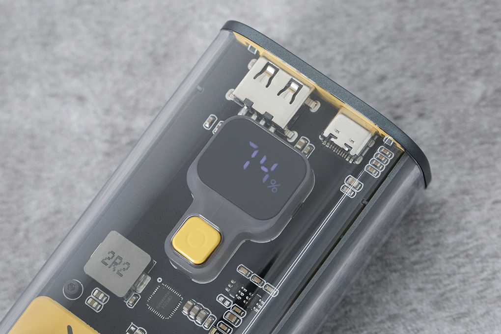 Pin sạc dự phòng 10000mAh Type C PD QC3.0 20W Xmobile Y73 Màu Xám