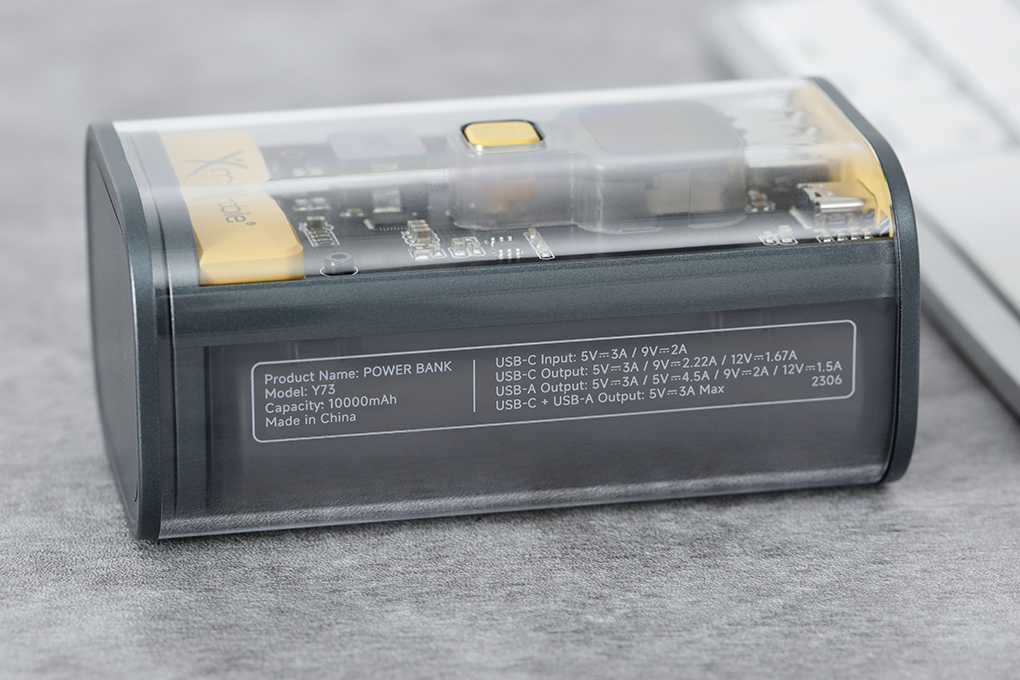 Pin sạc dự phòng 10000mAh Type C PD QC3.0 20W Xmobile Y73 Màu Xám