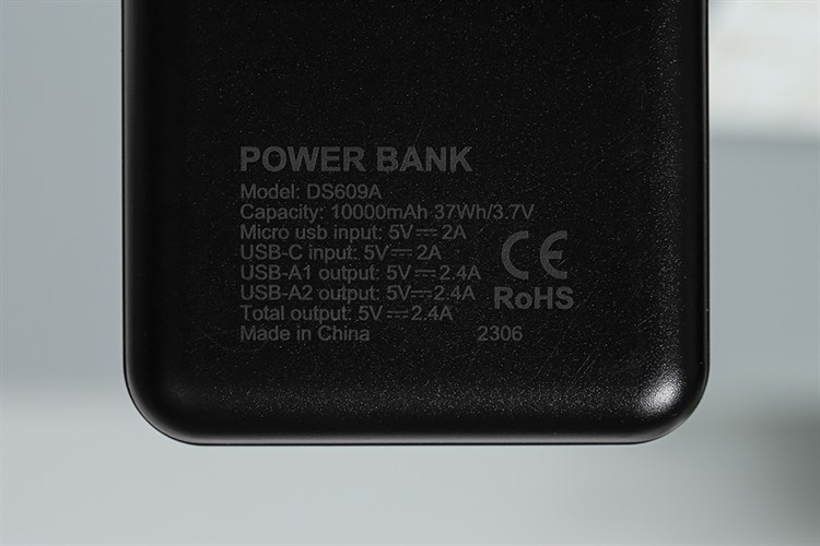 Pin sạc dự phòng Polymer 10000mAh 12W AVA+ DS609A Màu Đen