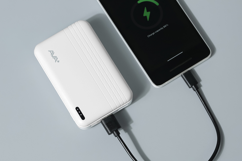 Pin sạc dự phòng Polymer 10000mAh 12W AVA+ DS609A Màu Trắng