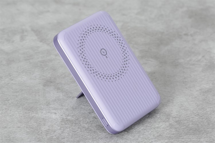 Pin sạc dự phòng 10000mAh không dây Magnetic Type C PD 20W Innostyle PowerMag Switch 2in1 IA20PD