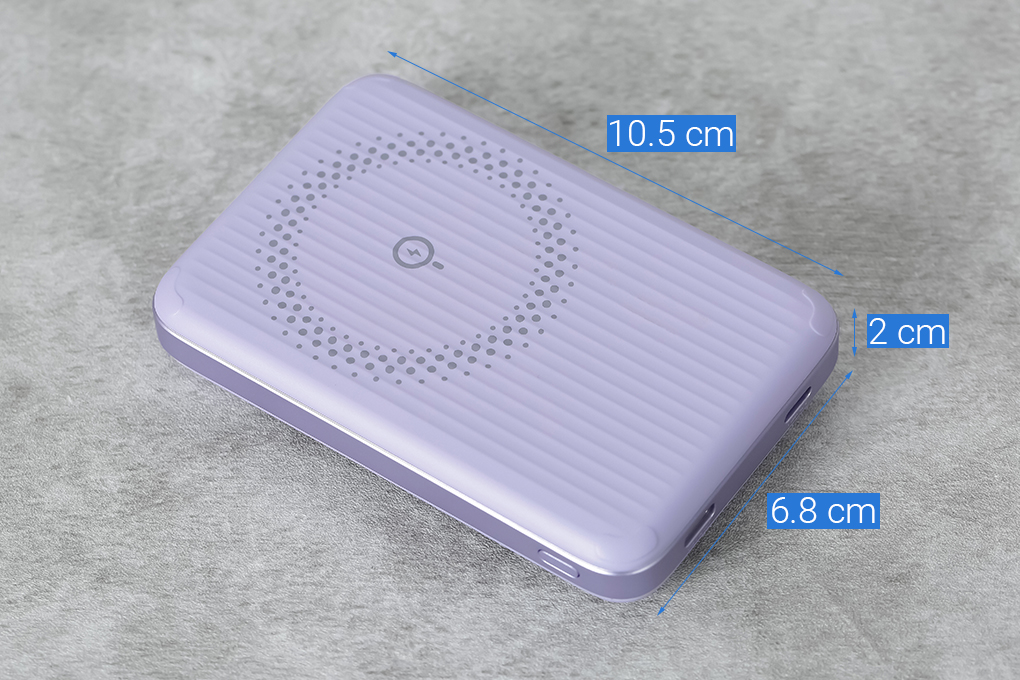 Pin sạc dự phòng 10000mAh không dây Magnetic Type C PD 20W Innostyle PowerMag Switch 2in1 IA20PD Màu Tím