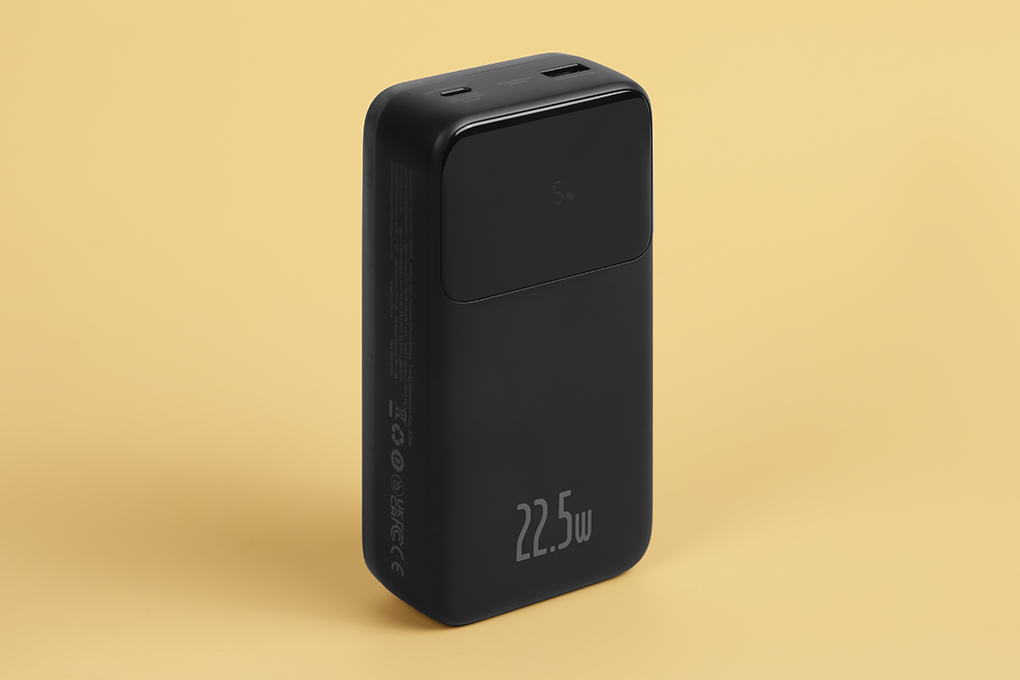 4 sạc dự phòng 20000 mAh dùng thoải mái không lo hết pin