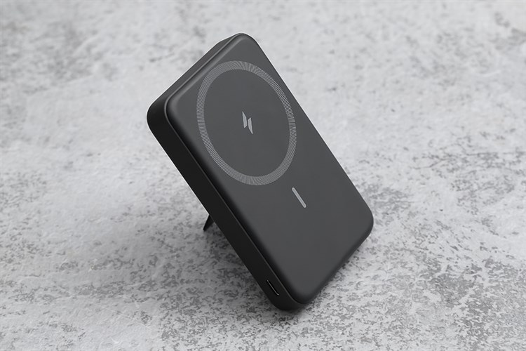 Pin sạc dự phòng 10000mAh không dây Magnetic Type C PD QC 3.0 20W Anker MagGo A1641 Màu Đen