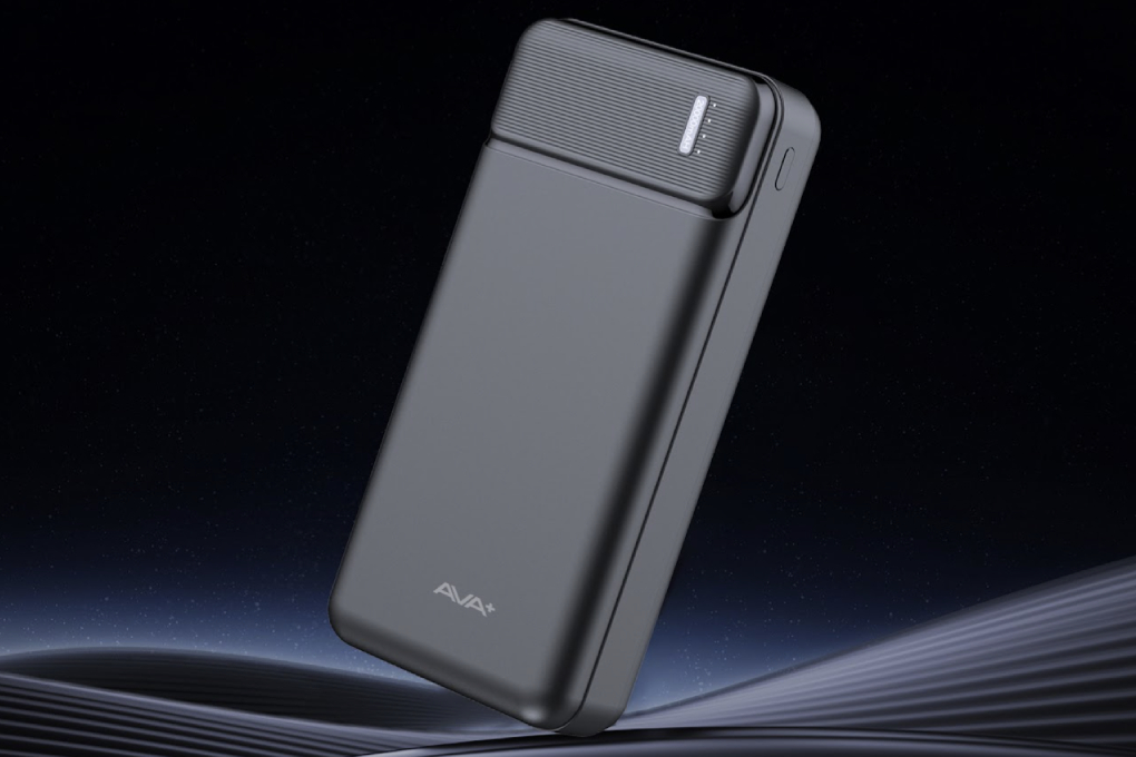 4 sạc dự phòng 20000 mAh dùng thoải mái không lo hết pin