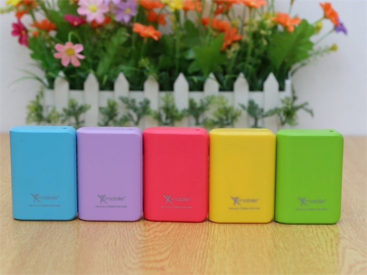 Pin sạc dự phòng 6000 mAh màu sắc Màu Hồng
