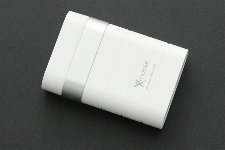 Xmobile Y303 Màu Trắng - Bạc