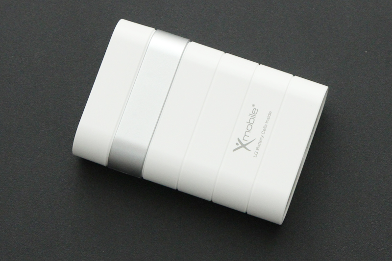 Xmobile Y303 Màu Trắng - Bạc